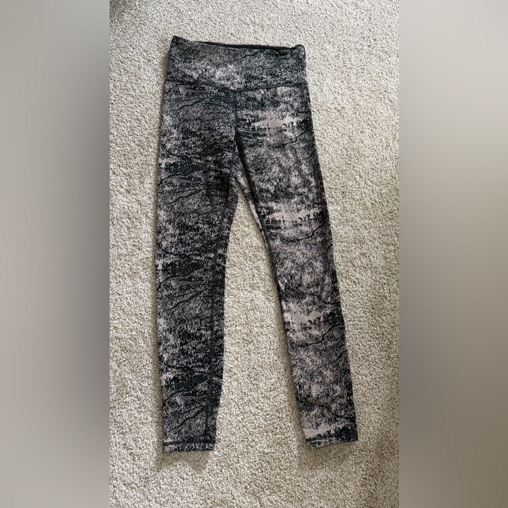 Athleta Elation 7/8 Tight